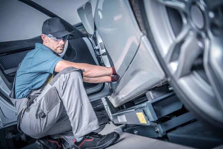 Купить диплом автомеханика или автослесаря в Красноярске